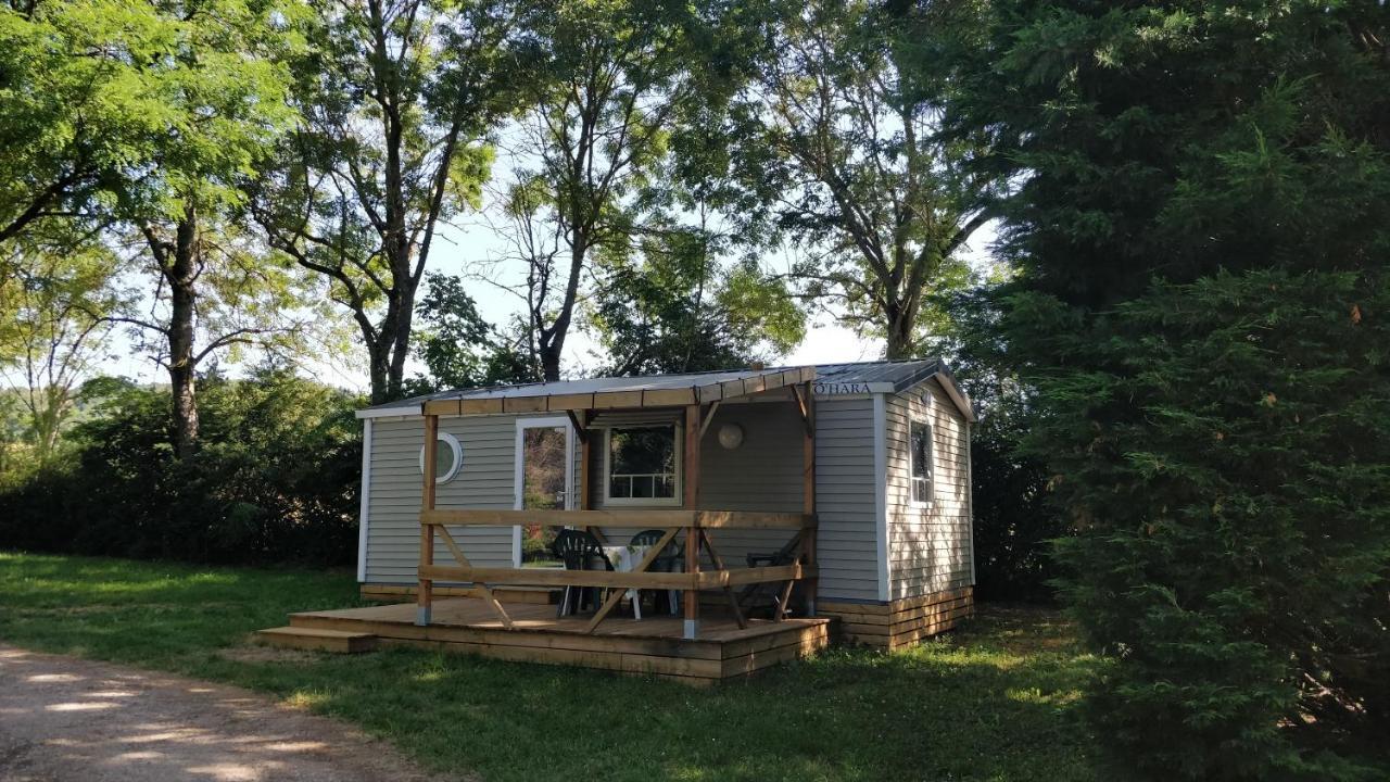 Camping Au Tour De L'Aveyron LʼHospitalet-du-Larzac エクステリア 写真