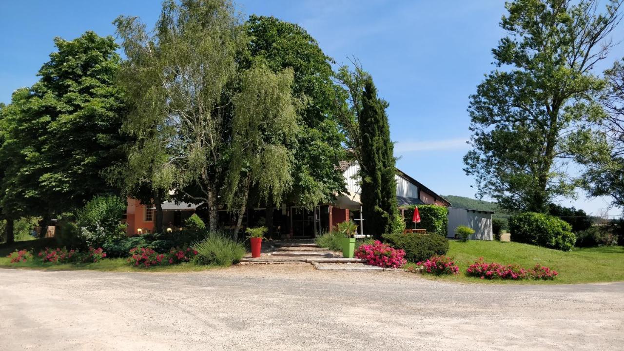 Camping Au Tour De L'Aveyron LʼHospitalet-du-Larzac エクステリア 写真