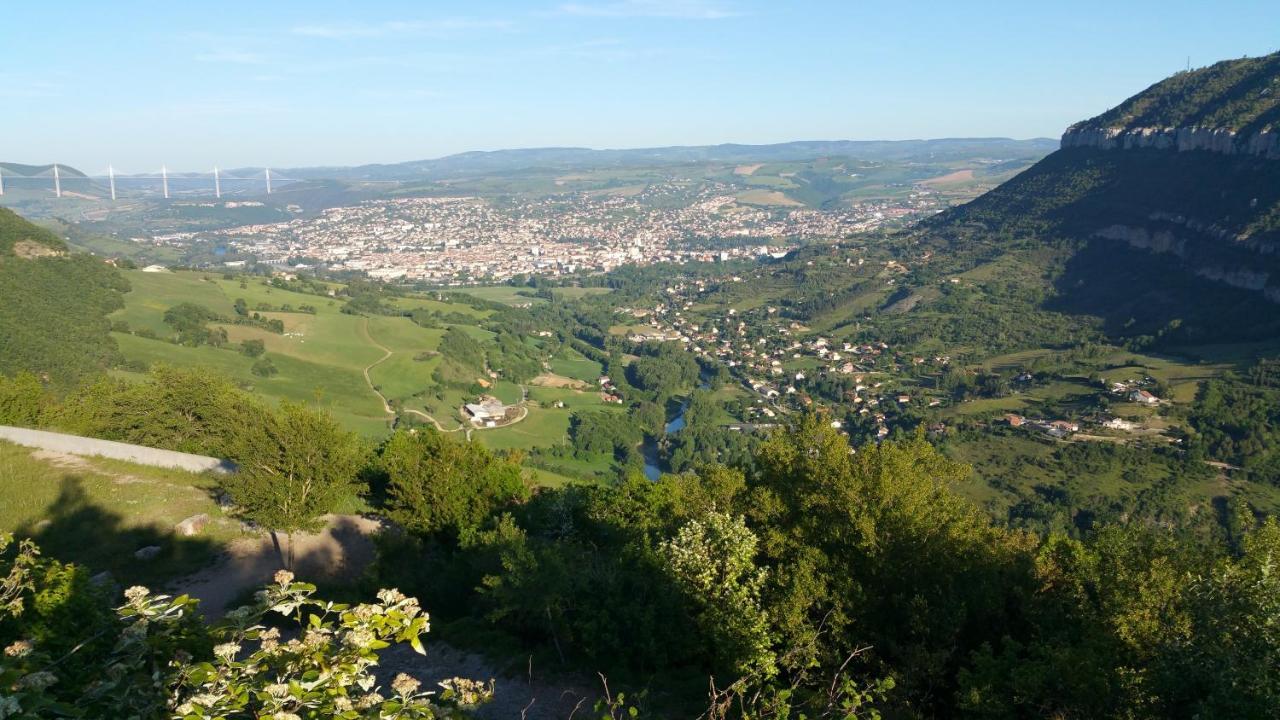 Camping Au Tour De L'Aveyron LʼHospitalet-du-Larzac エクステリア 写真