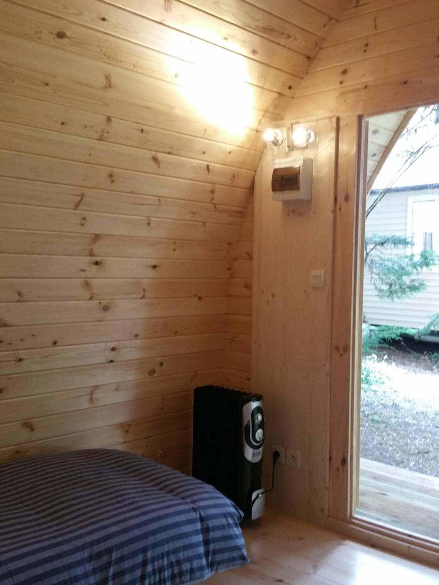 Camping Au Tour De L'Aveyron LʼHospitalet-du-Larzac 部屋 写真